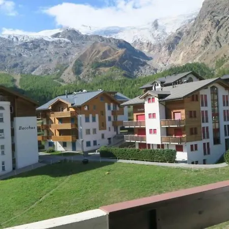 Apartment Camillo *